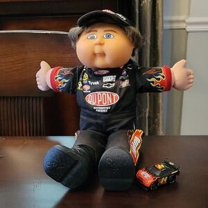 CABBAGE PATCH NASCAR Jeff Gordon Doll with Car - Black and Red